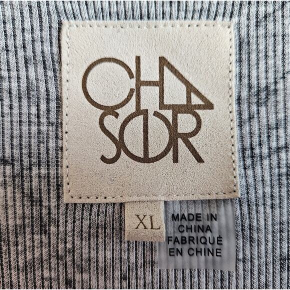 CHASER REVOLVE Women XL Evereve Camo Top Gray Boho V-Neck Side & Cuffs Snaps 46" - Picture 3 of 7